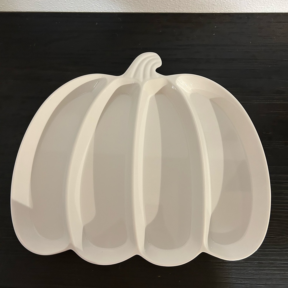 White Pumpkin Shaped Serving Tray